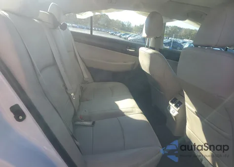 2017 Subaru Legacy 2.5I Limited из США, поврежденный, VIN 4S3BNAN69H3060415